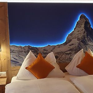 Typically Swiss Hotel Täscherhof